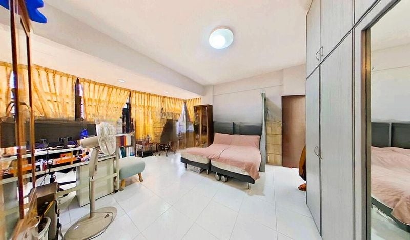 FAR HORIZON GARDENS 6