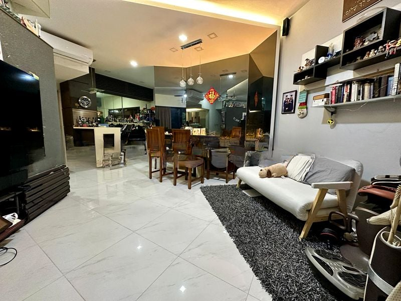 BISHAN 8 1