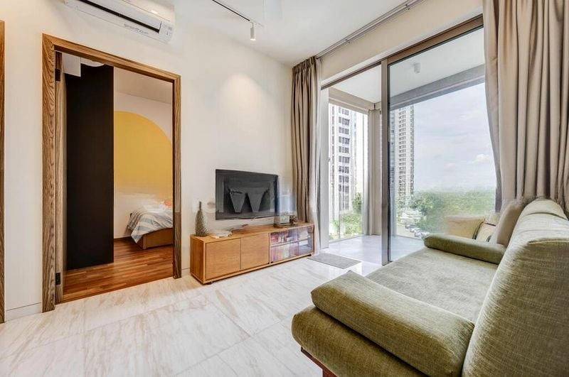 COASTLINE RESIDENCES 14