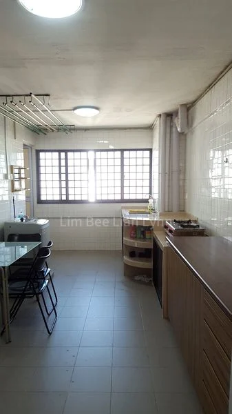 BT BATOK WEST AVE 6 2