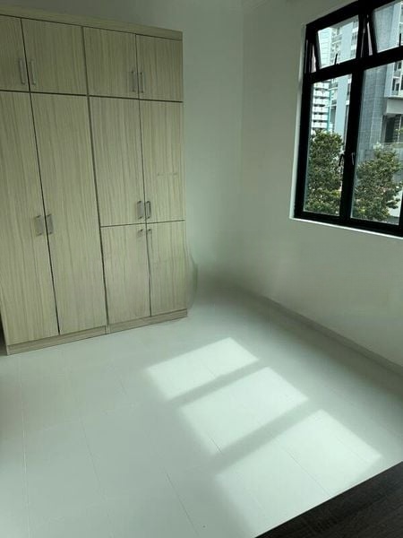 REGAL COURT 3