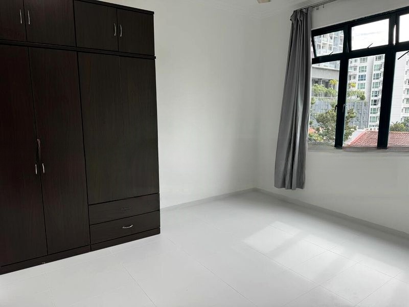 REGAL COURT 6