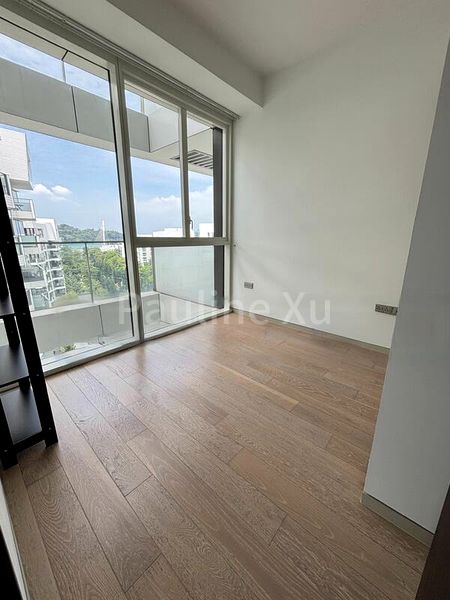 CORALS AT KEPPEL BAY 11