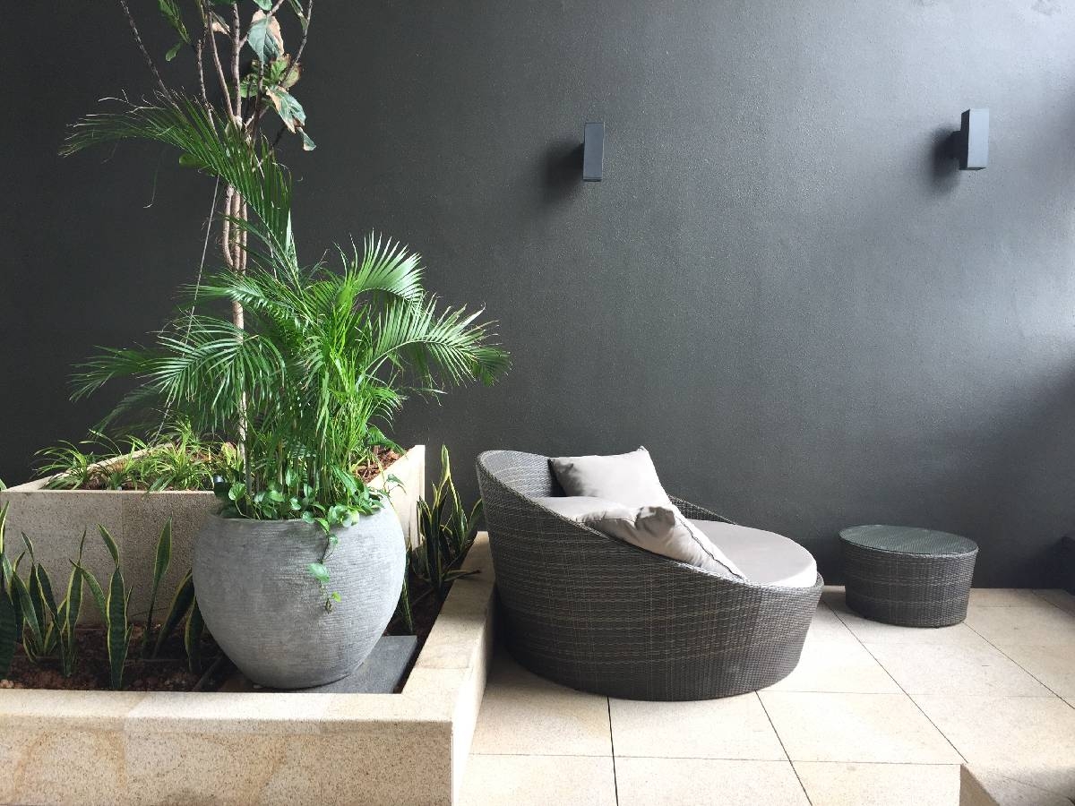 COMMONWEALTH TOWERS 13