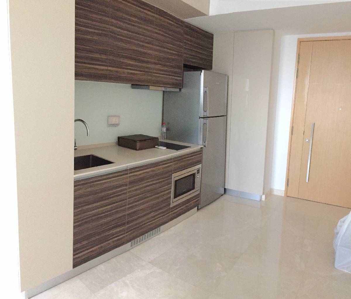 COMMONWEALTH TOWERS 10