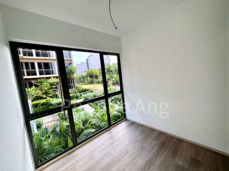 THE WATERGARDENS AT CANBERRA 5