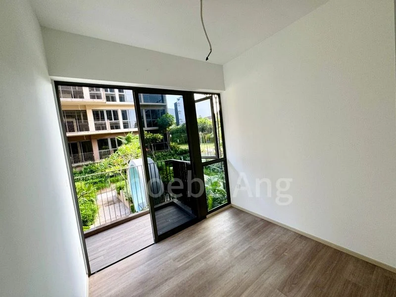 THE WATERGARDENS AT CANBERRA 6