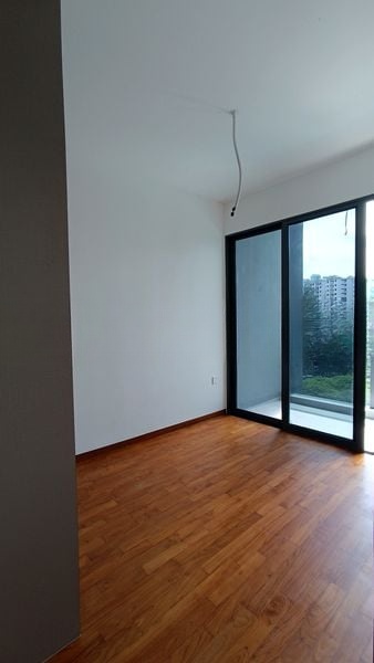 STIRLING RESIDENCES 4