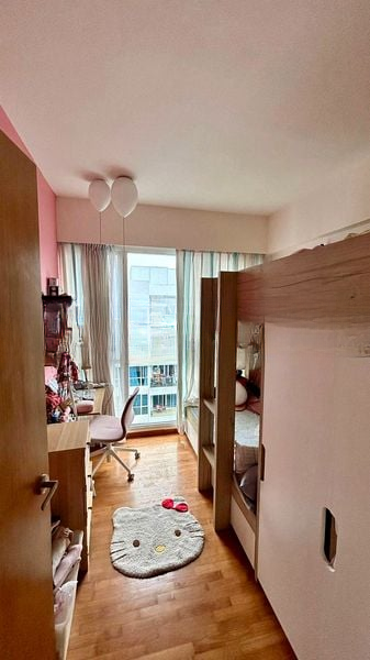 THE TAMPINES TRILLIANT 9