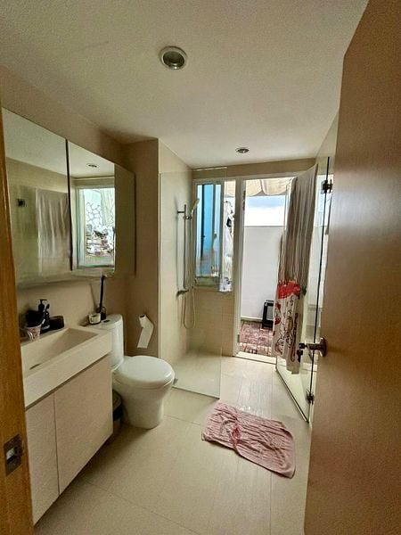 THE TAMPINES TRILLIANT 14