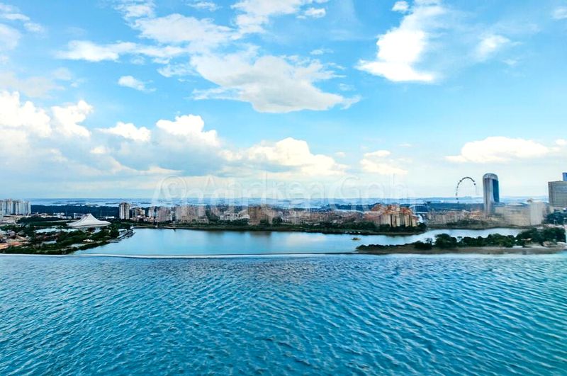 KALLANG RIVERSIDE 10