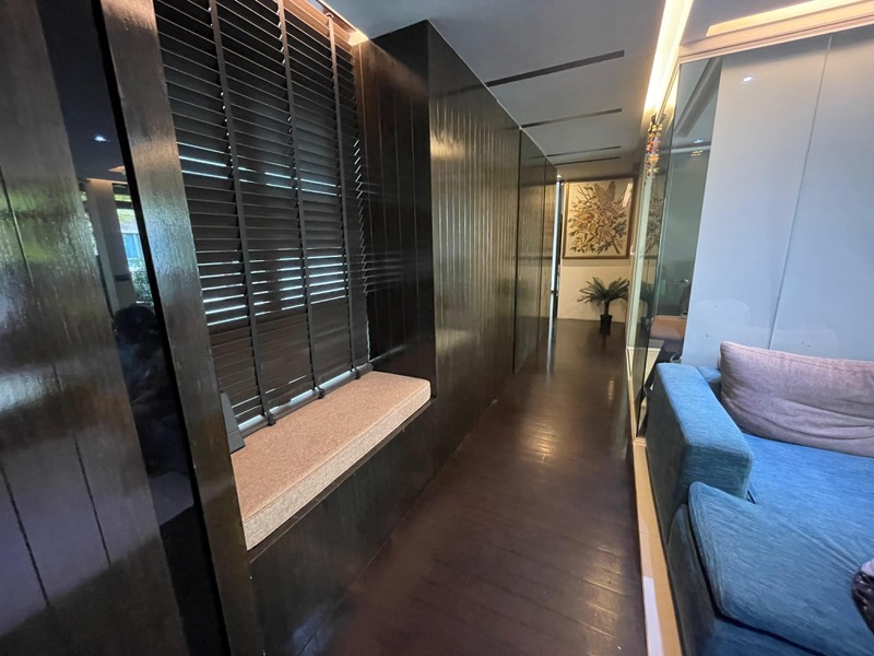 VARSITY PARK CONDOMINIUM 4