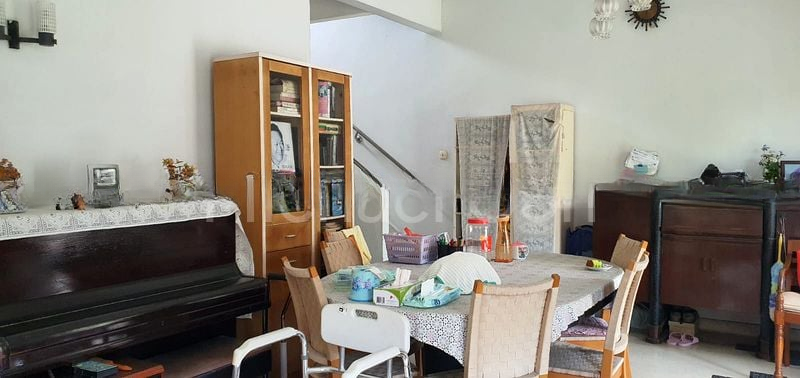 SPRING PARK ESTATE 5