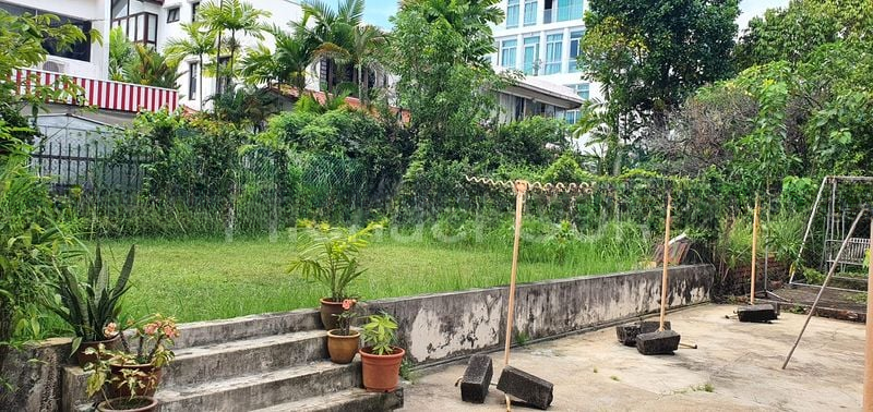 SPRING PARK ESTATE 11