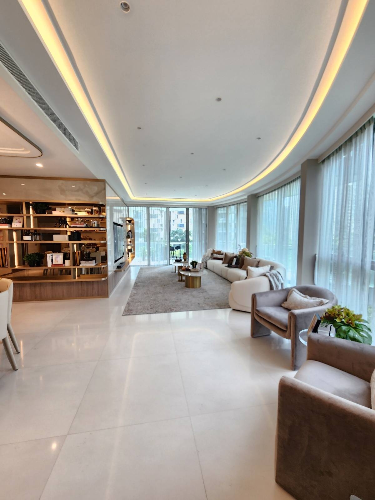 CLIVEDEN AT GRANGE 13