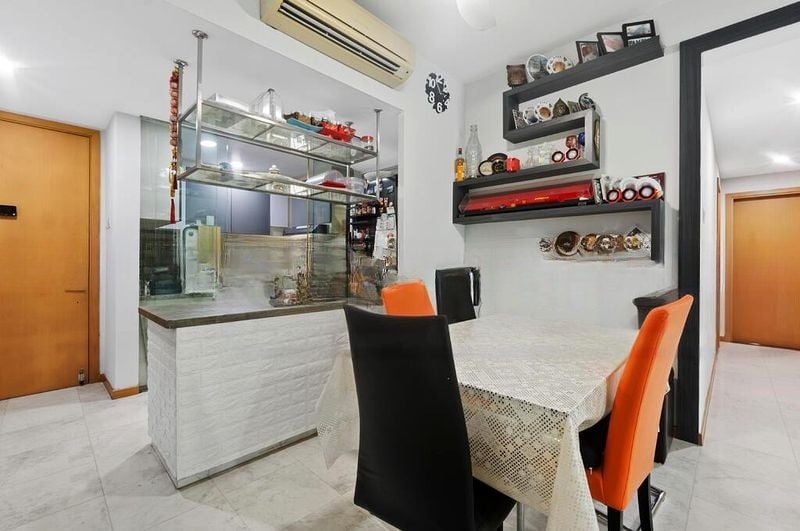 HILLVIEW REGENCY 1