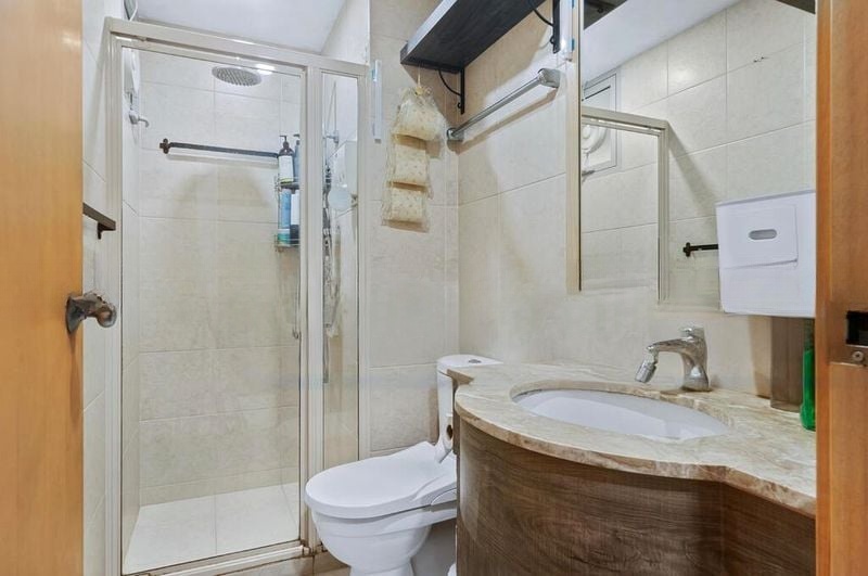 HILLVIEW REGENCY 3