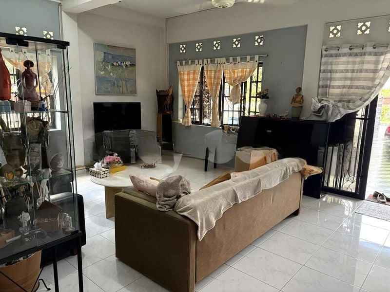 KENSINGTON PARK CONDOMINIUM 11