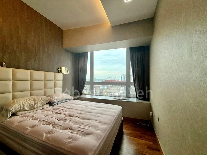 CLOVER BY THE PARK 5