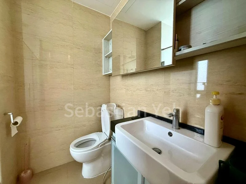 CLOVER BY THE PARK 7