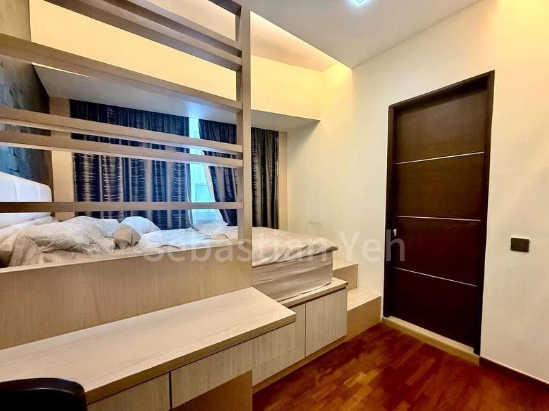 CLOVER BY THE PARK 8