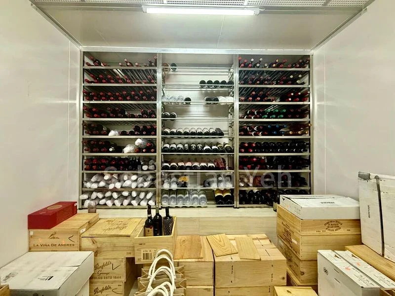 CLOVER BY THE PARK 9