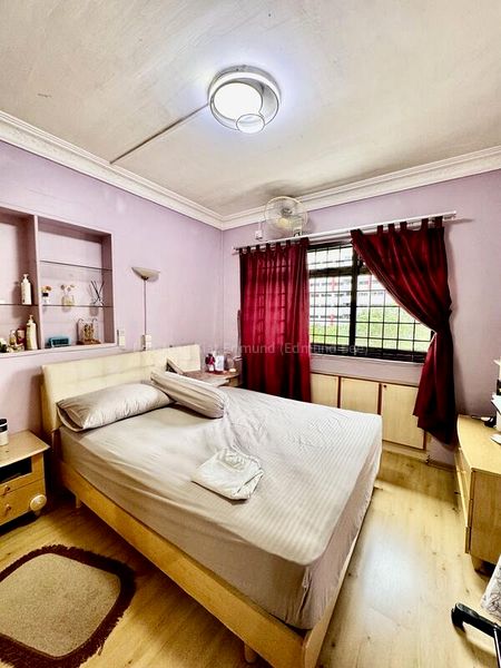 JURONG EAST ST 21 10