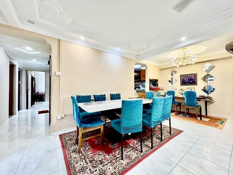 JURONG EAST ST 21 13