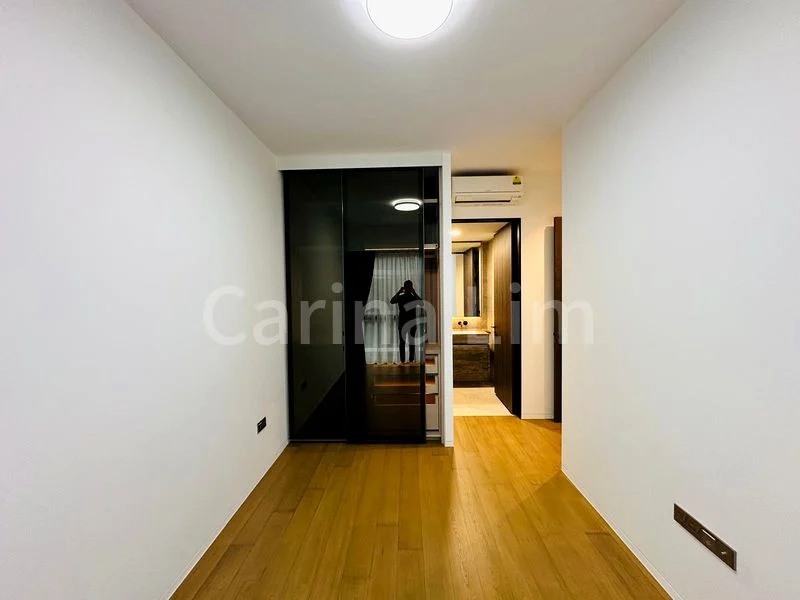 THE REEF AT KING'S DOCK 2