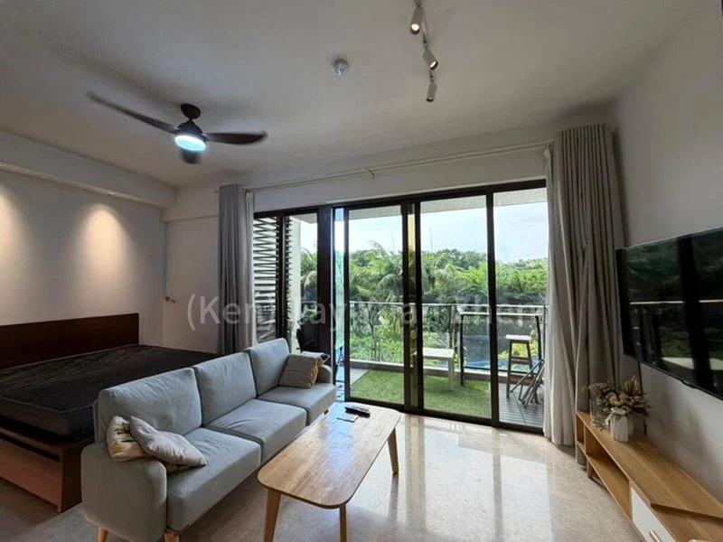 SEASIDE RESIDENCES 8