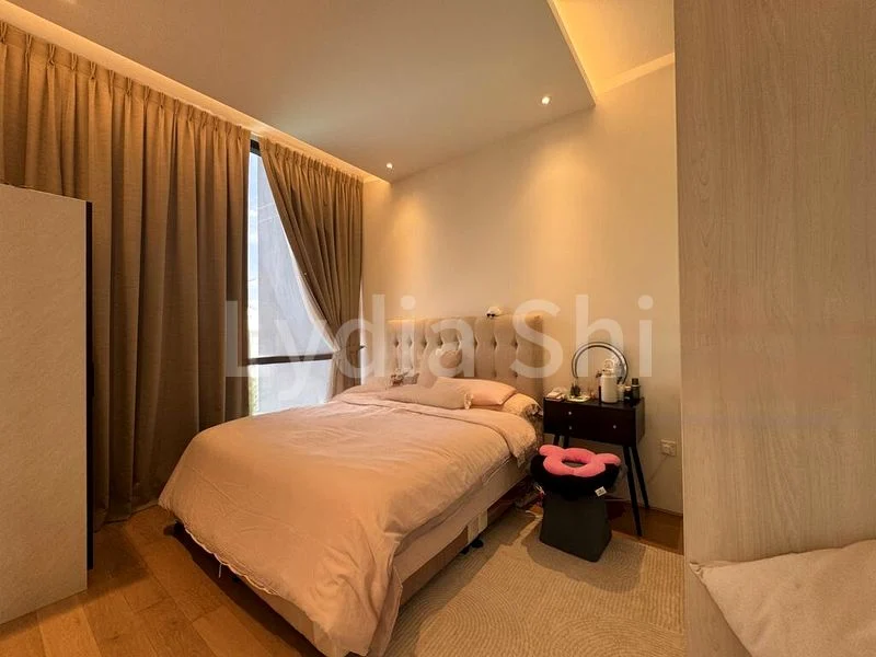 SLOANE RESIDENCES 10