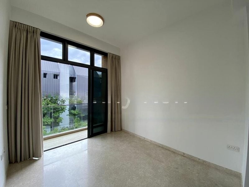 38 JERVOIS 10