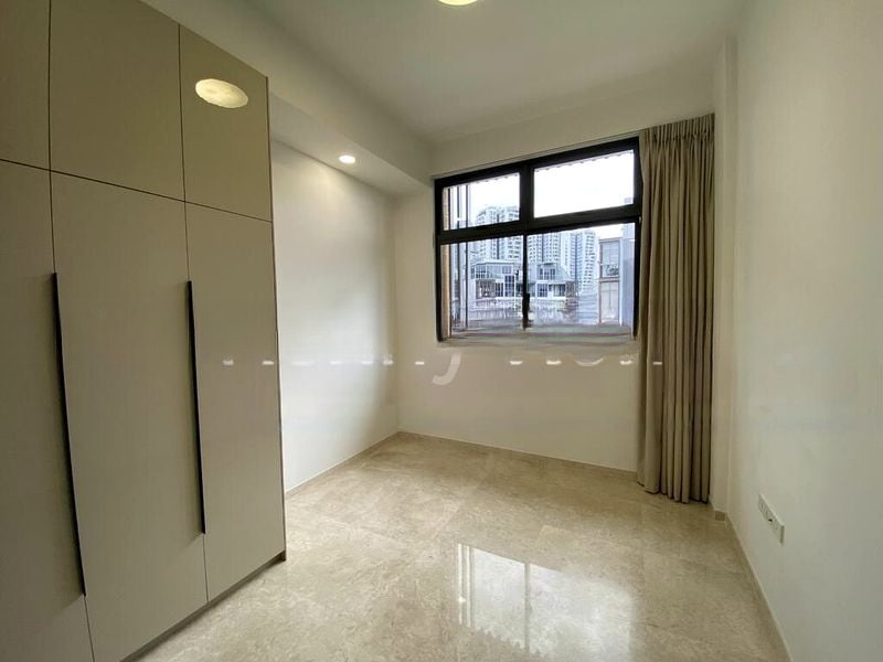 38 JERVOIS 5