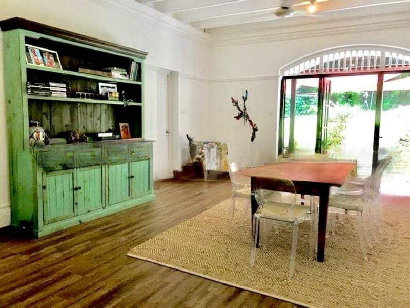CALDECOTT HILL ESTATE 8