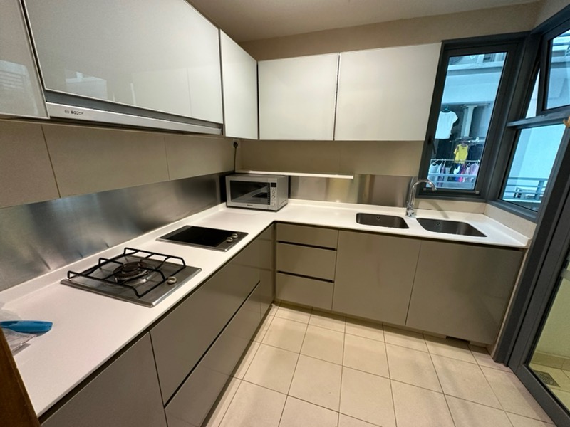 THE SIXTH AVENUE RESIDENCES 23