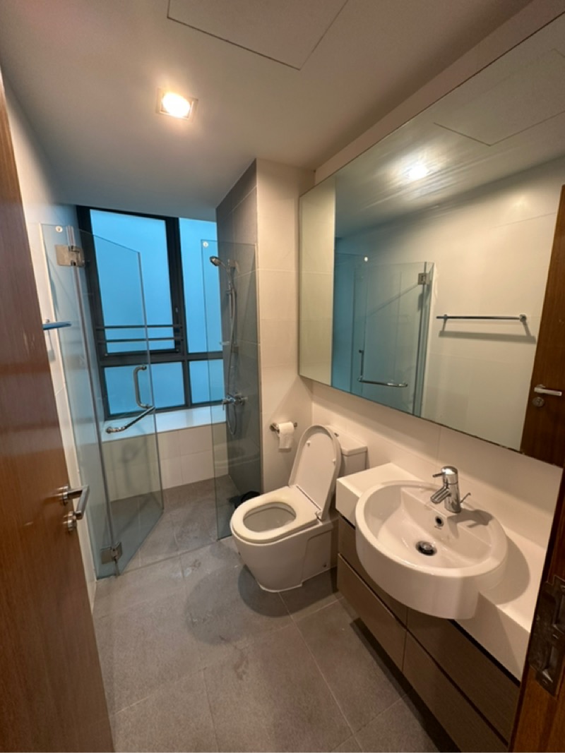 THE SIXTH AVENUE RESIDENCES 27
