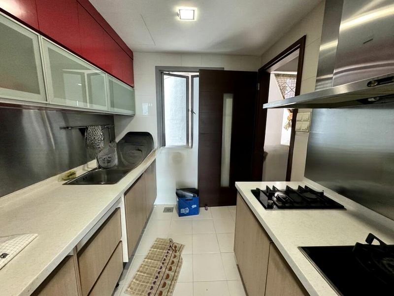 RESIDENCES @ EVELYN 2