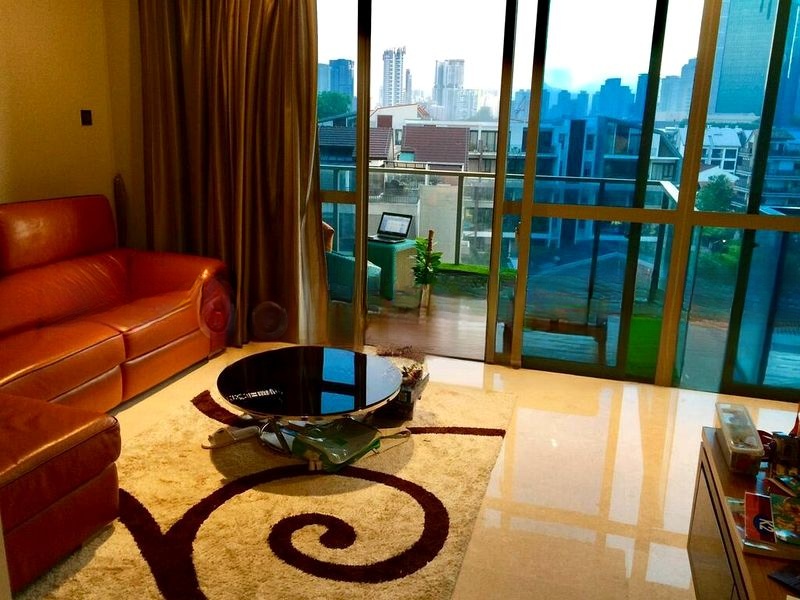 RESIDENCES @ EVELYN 11