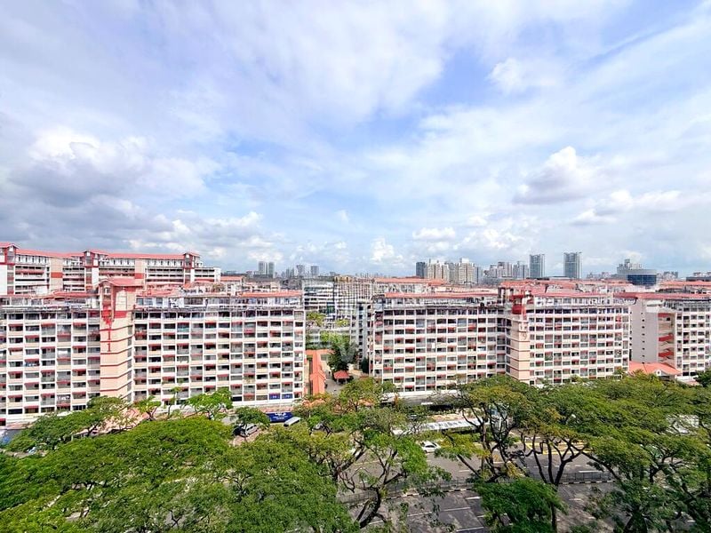 LOR 2 TOA PAYOH 9