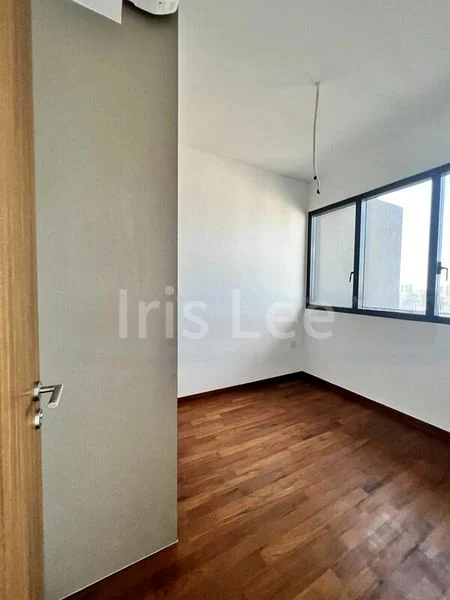 STIRLING RESIDENCES 3