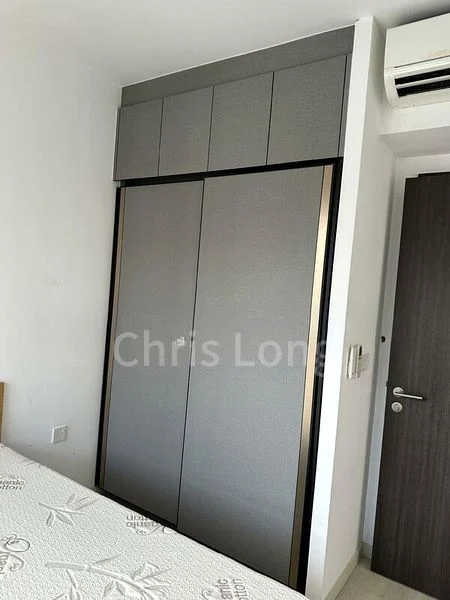 RIVERFRONT RESIDENCES 5