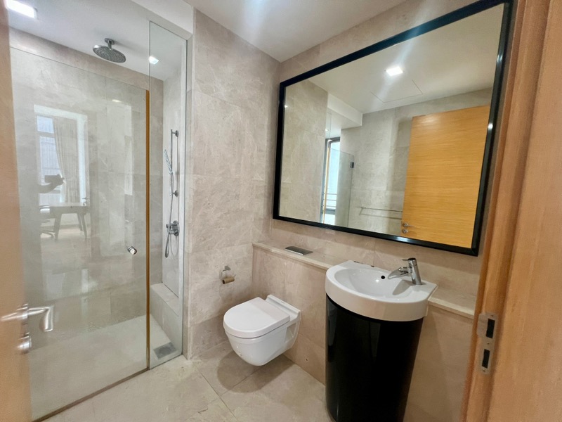 MARTIN PLACE RESIDENCES 13