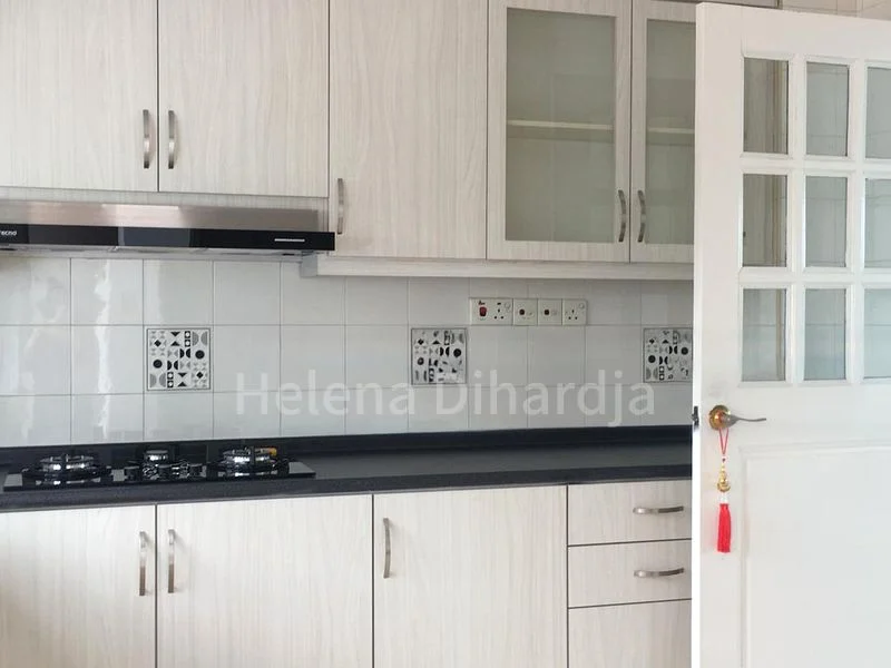 HARBOUR VIEW TOWERS 4