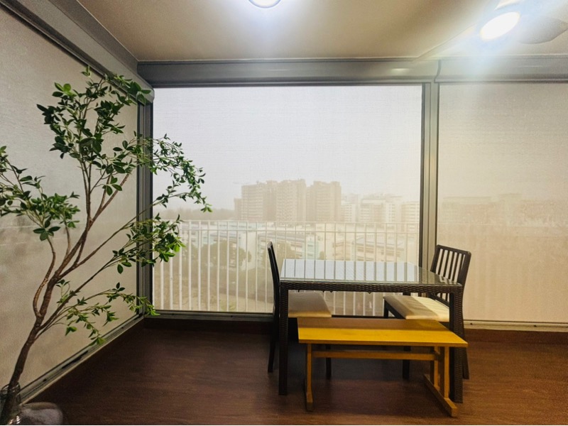 THE LAKEFRONT RESIDENCES 2