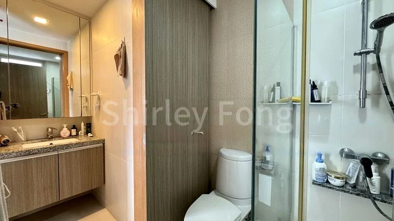 THE METROPOLITAN CONDOMINIUM 4