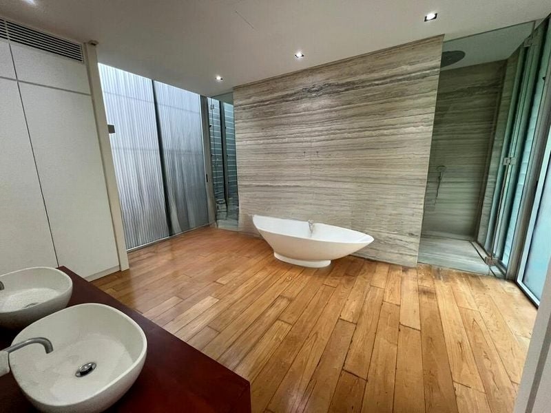 TANGLIN HILL VILLAS 5