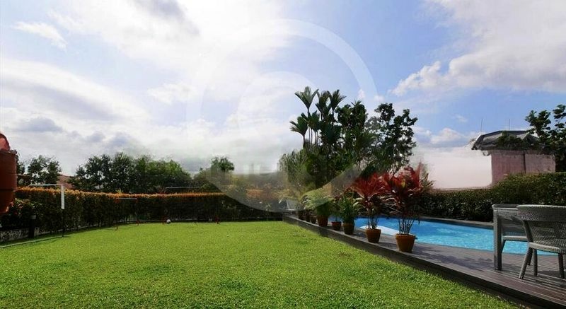 MAYFAIR GARDENS 7