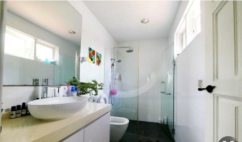 MAYFAIR GARDENS 5