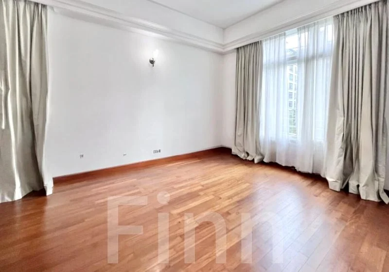 THE BALMORAL SPRING 4