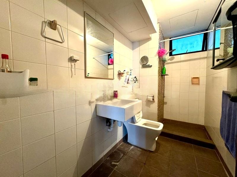 FERNWOOD TOWERS 9